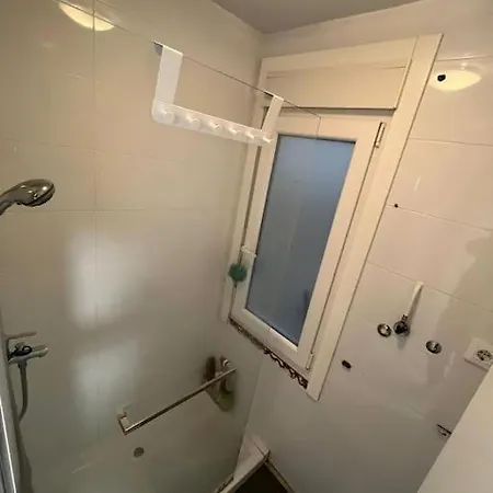 A Metros De La Playa. Centrico Apartment