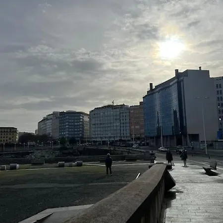 A Metros De La Playa. Centrico Apartment *
